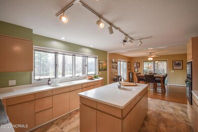 22ThunderbirdCir-021