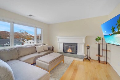 15 Marlin Rd, East Quogue, NY 11942 - photo 4