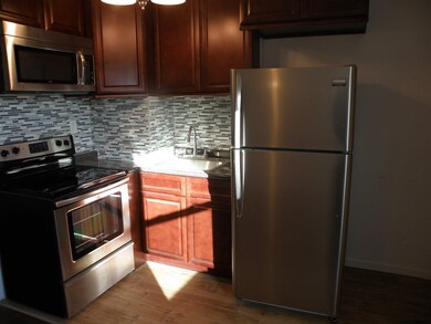 12 Emmett St, Albany, NY 12204 - photo 2