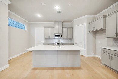 952 Judiway St, Houston, TX 77018 - photo 6