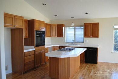 unlisted-address, Bend, OR 97701 - photo 7