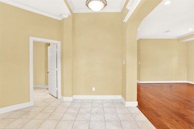 2310 Troon Dr, Alvin, TX 77511 - photo 4