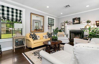 406 Fulton St, Fredericksburg, TX 78624 - photo 6