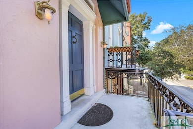 221 E York St, Savannah, GA 31401 - photo 4