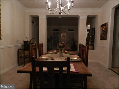 2103 Lake Forest Dr, Upper Marlboro, MD 20774 - photo 6