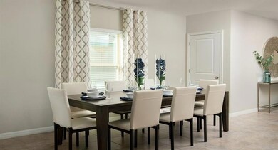 36657 Garden Wall Way, Zephyrhills, FL 33541 - photo 4