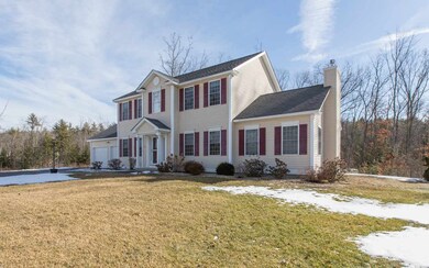 25 Grapevine Rd, MerriMacK, NH 03054 - photo 3