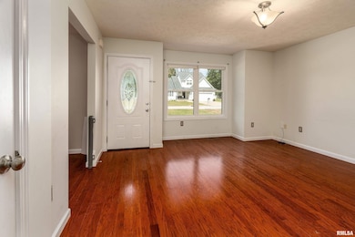 2109 W Meadow Ln, Carbondale, IL 62901 - photo 5