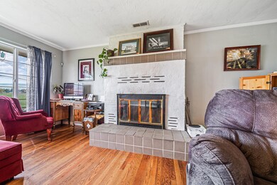 2477 Corona Ave, Medford, OR 97504 - photo 7