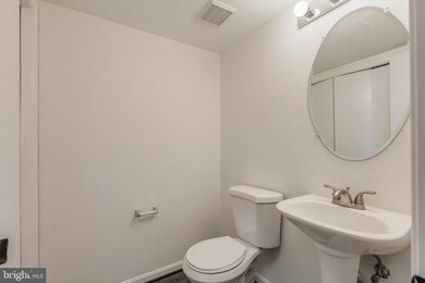 113 Lavenport Cir, Frederick, MD 21702 - photo 3