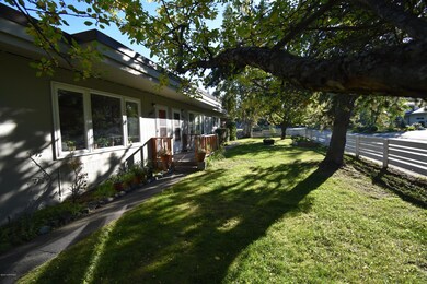 2467 Tulik Dr, Anchorage, AK 99517 - photo 2