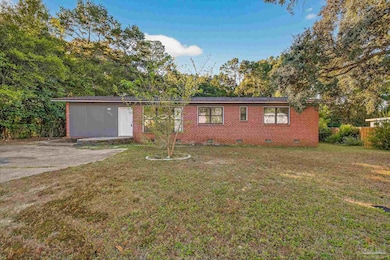 6571 Cedar St, Milton, FL 32570 - photo 4