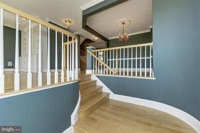 2307 Sawtooth Oak Ct, Vienna, VA 22182 - photo 3