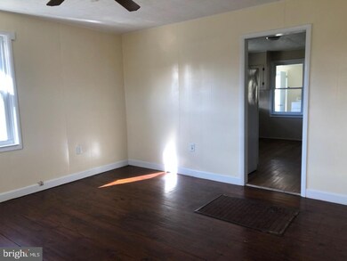 3205 Stonewall Jackson Hwy, Bentonville, VA 22610 - photo 2