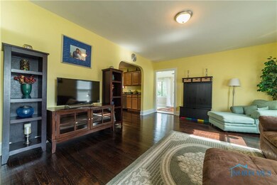 422 Main St, Luckey, OH 43443 - photo 5