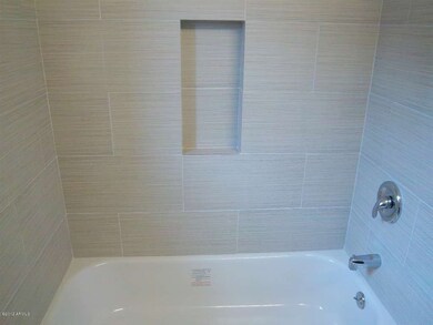 1749 W Heatherbrae Bathroom 6