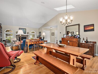 7 Creekside Ct, Asheville, NC 28803 - photo 4