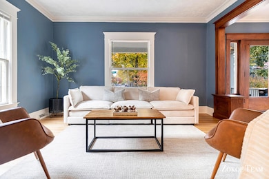 240 Calkins Ave SE, Grand Rapids, MI 49506 - photo 5