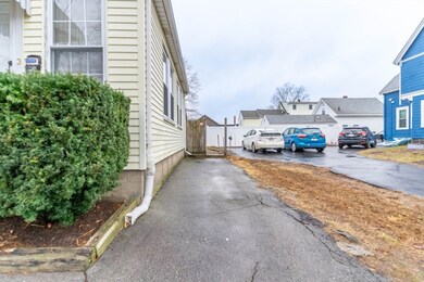 3 Pine St, Stoneham, MA 02180 - photo 4