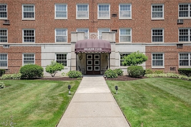 19201 Van Aken Blvd unit 211, Shaker Heights, OH 44122 - photo 3