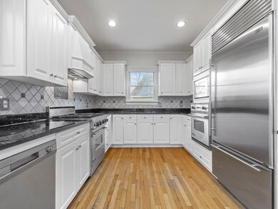 38 Grayson Ln, Newton Lower Falls, MA 02462 - photo 5