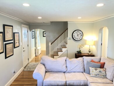 51 Eustis St, Arlington, MA 02476 - photo 4