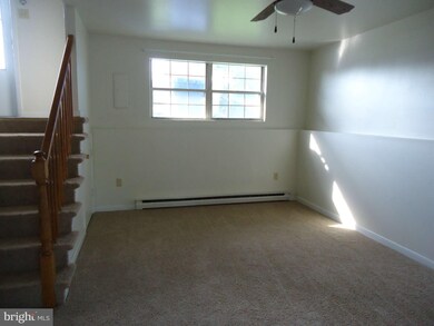 89 Grand Dr, Taneytown, MD 21787 - photo 3