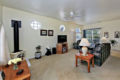 Open Great Room plan - light & airy