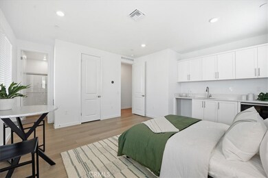 2392 Haley Point Dr unit 104, Ventura, CA 93003 - photo 5