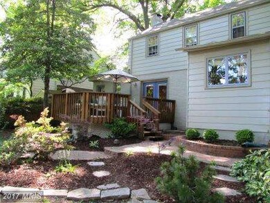 911 Elm Ave, Takoma Park, MD 20912 - photo 4