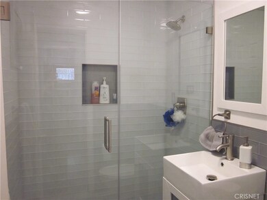 14237 Dyer St, Sylmar, CA 91342 - photo 6