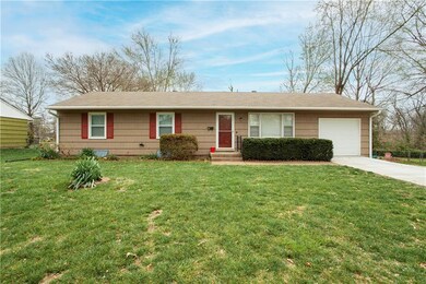 1504 NW B St, Blue Springs, MO 64015 - photo 2