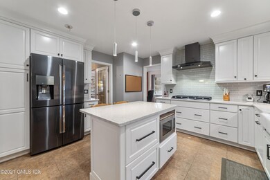 4 Wyndover Ln, Cos Cob, CT 06807 - photo 3