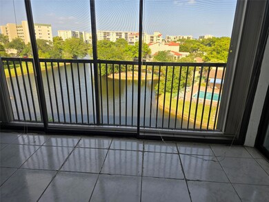 Balcony glass enclosure