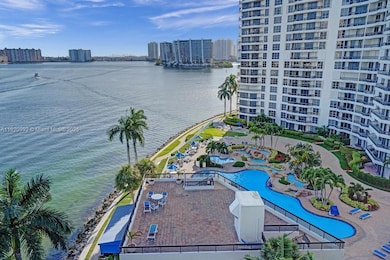 19101 NE 36th Ct unit 402, Aventura, FL 33180 - photo 5