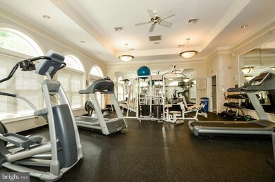 4500 Superior Square, Fairfax, VA 22033 - photo 2