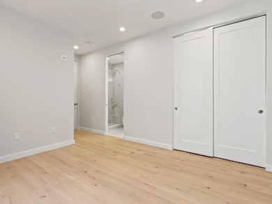 340 W 2nd St unit 17, Boston, MA 02127 - photo 6