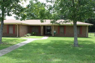 2301 Belleflower Rd, Pensacola, FL 32526 - photo 2