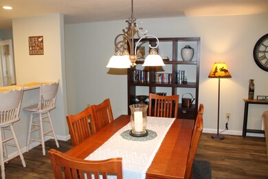 13 White Oak Ln unit 4, Lincoln, NH 03251 - photo 5