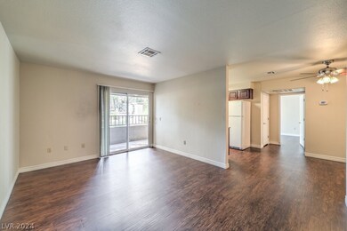 Bright and open living room!