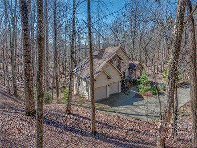 121 Crabapple Ct, Lake Lure, NC 28746 - photo 4