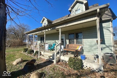 2869 N Colby Dr, Marshall, IN 47859 - photo 2