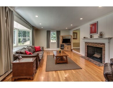 16 Apple Hill Ln, Lynnfield, MA 01940 - photo 5
