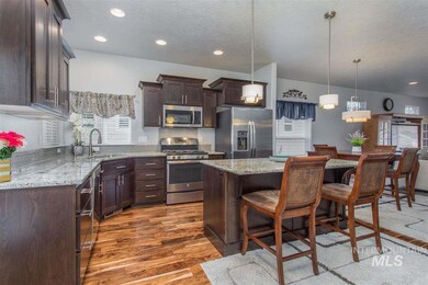 5952 W Torrylin St, Boise, ID 83714 - photo 4