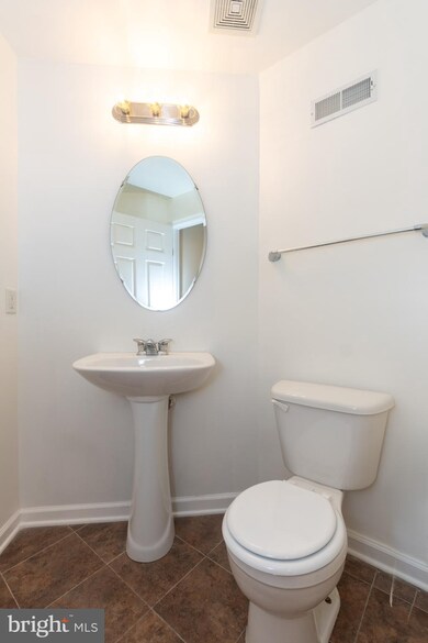 2001 Lori Ln, Havre de Grace, MD 21078 - photo 5