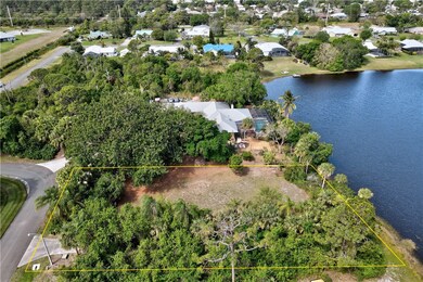 Aerial view with right side of lot at bottom of pi