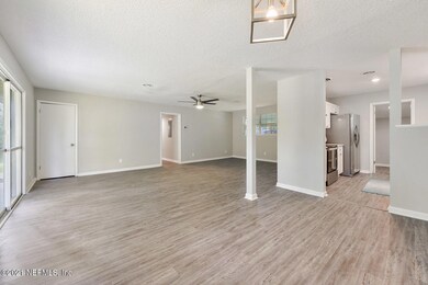 4007 Rodby Ct, Jacksonville, FL 32210 - photo 7