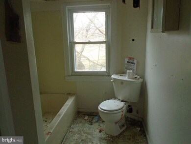 42 N Monastery Ave, Baltimore, MD 21229 - photo 7