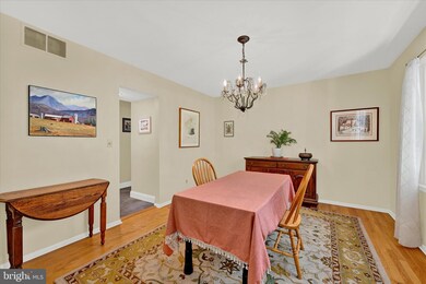 1112 Valewood Rd, Towson, MD 21286 - photo 7