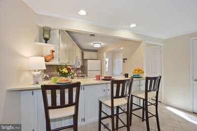 2053 Whisperwood Glen Ln, Reston, VA 20191 - photo 5